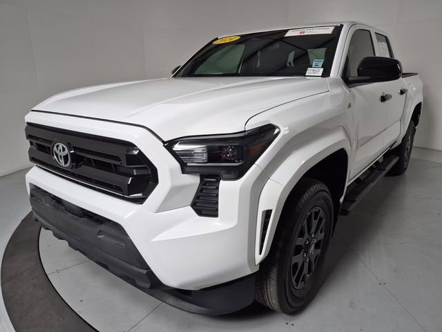 Used 2024 Toyota Tacoma SR RWD image 1