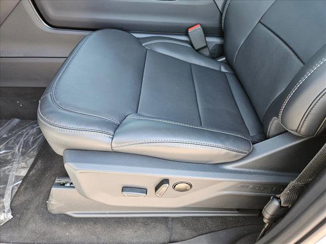 New 2026 Ford Expedition Max Platinum image 4