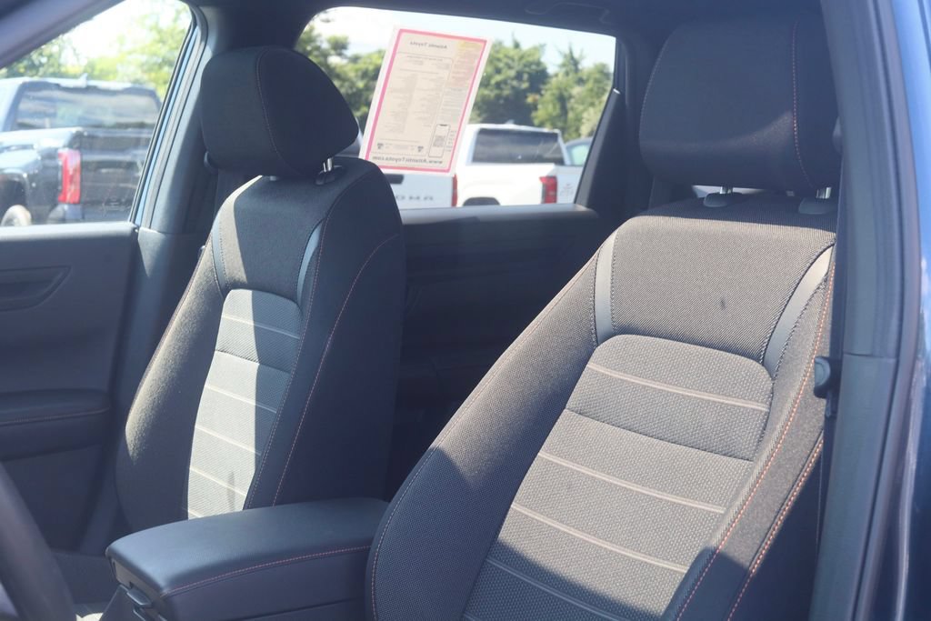 Used 2025 Honda CR-V Sport image 27