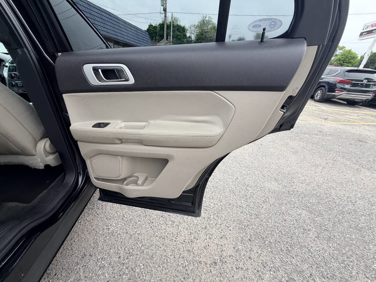 Used 2012 Ford Explorer XLT w/ Class III Trailer Tow Pkg FWD image 51