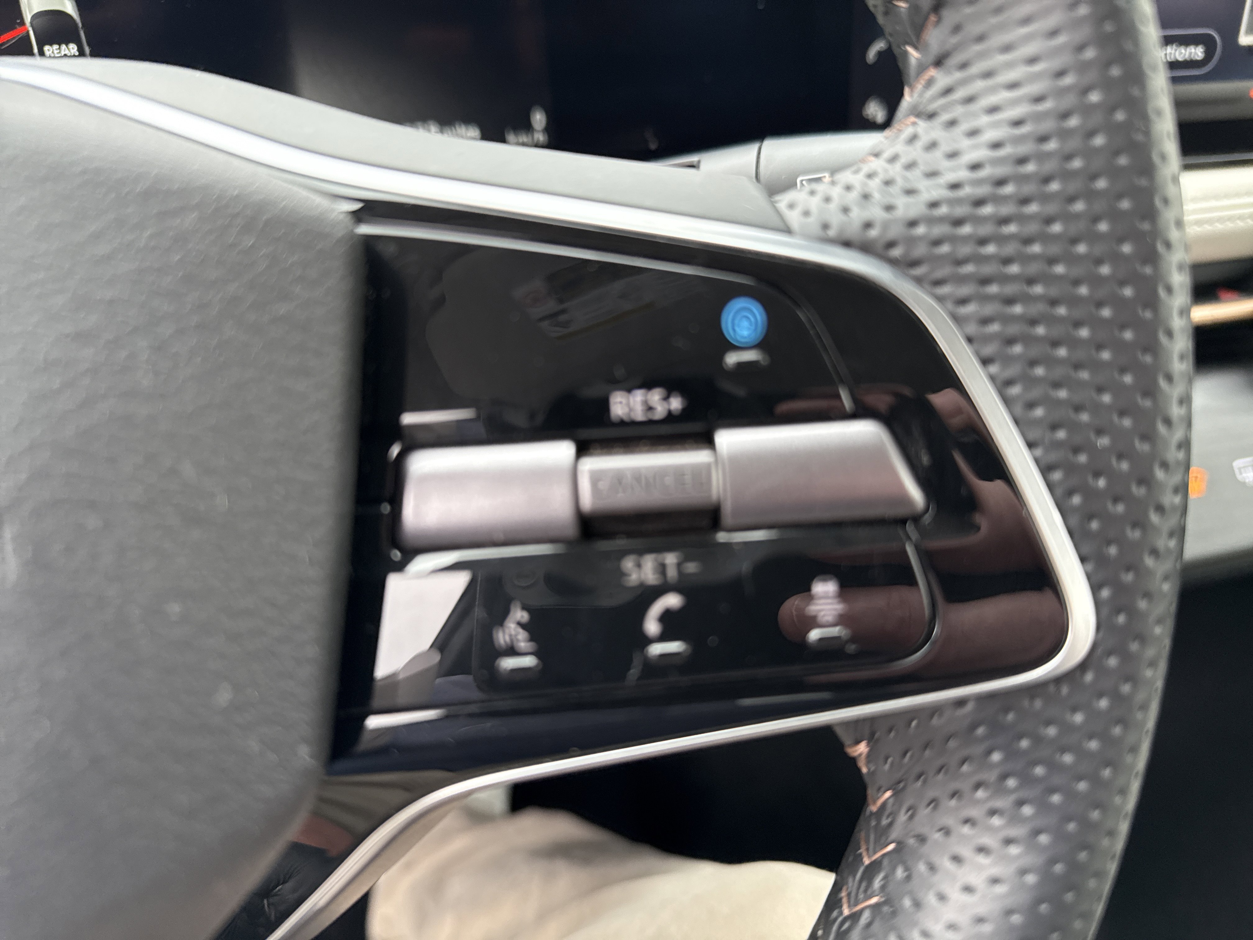 Certified 2024 Nissan Ariya AWD image 21