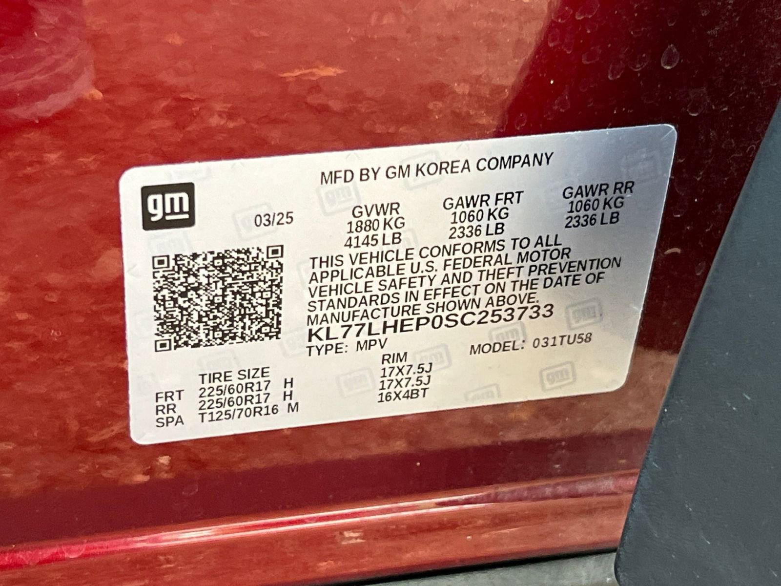 Used 2025 Chevrolet Trax LT FWD image 25