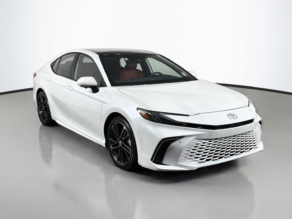 Used 2026 Toyota Camry XSE w/ Premium Plus Package FWD image 1