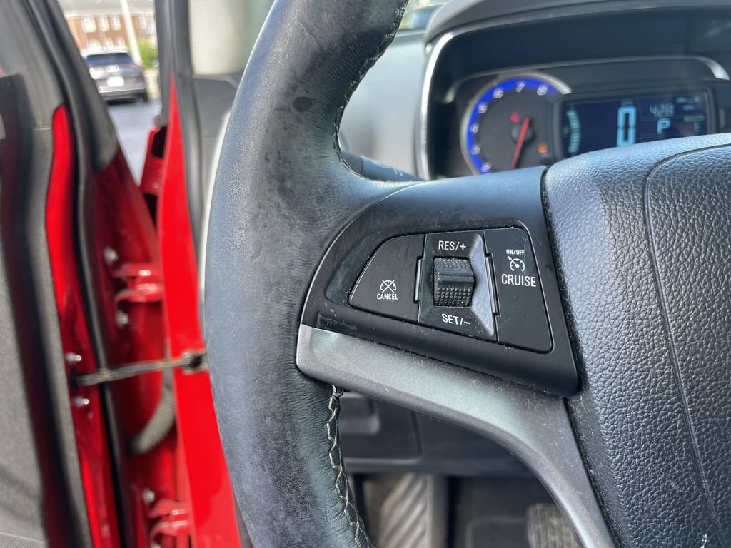 Used 2015 Chevrolet Trax LT w/ LT Plus Package AWD/4WD image 15