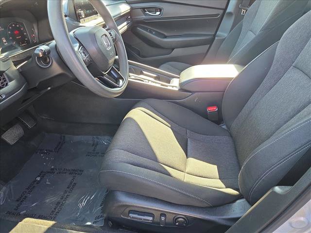 Used 2024 Honda Accord EX image 16
