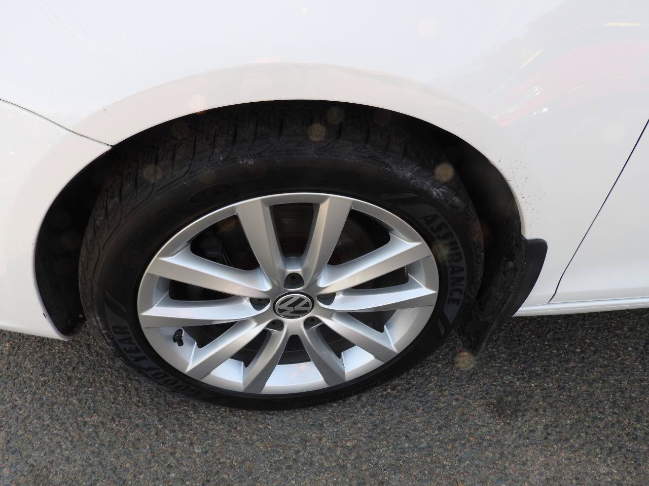 Used 2012 Volkswagen Eos Komfort FWD image 19