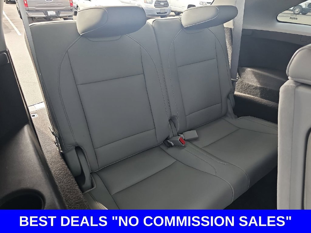 Used 2016 Acura MDX SH-AWD image 12