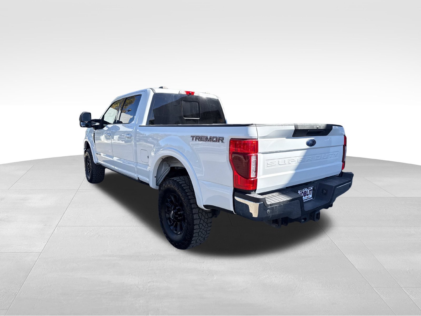 Used 2022 Ford F350 Lariat w/ Tremor Off-Road Package AWD/4WD image 3