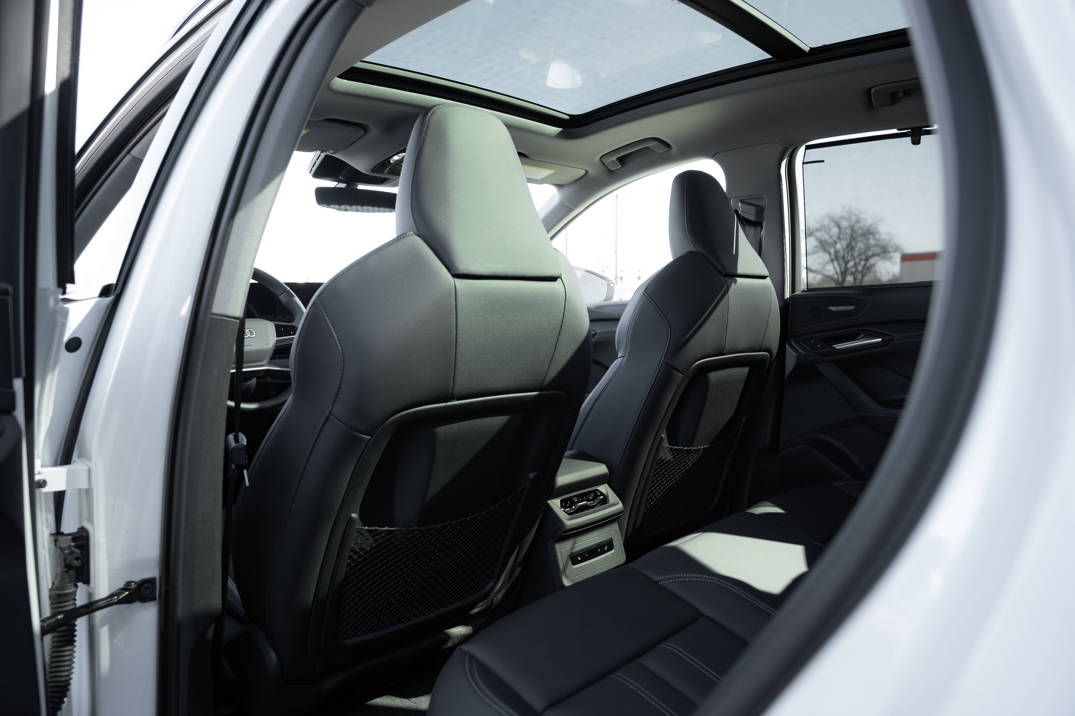 Certified 2025 Audi Q6 e-tron Premium Plus w/ Premium Plus AWD/4WD image 26