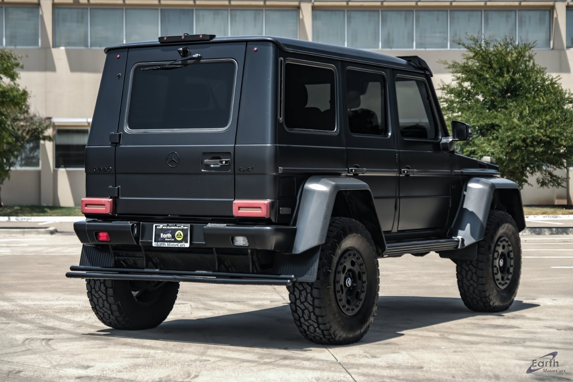 Used 2017 Mercedes-Benz G 550 Squared image 18