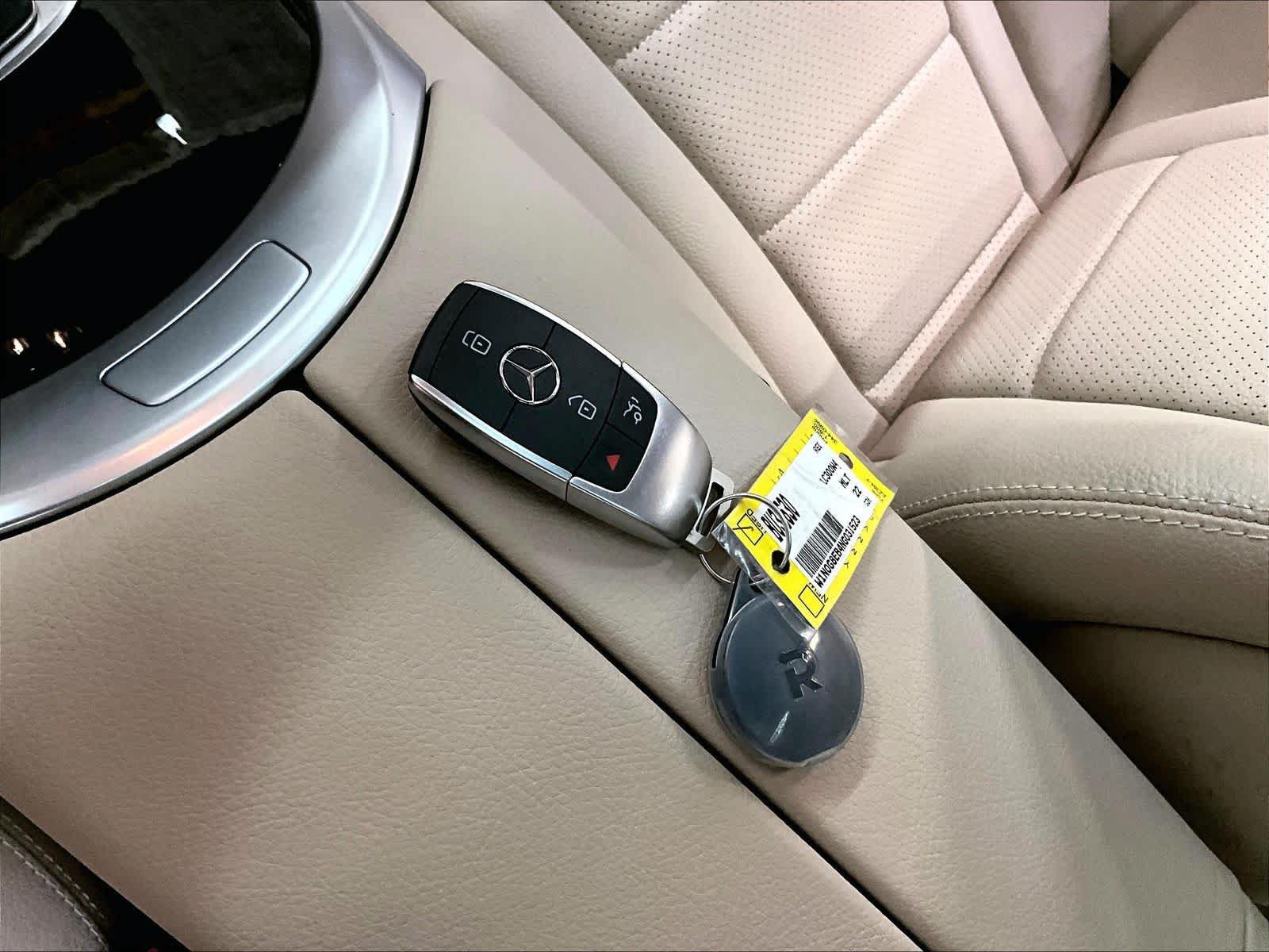 Used 2022 Mercedes-Benz GLC 300 4MATIC image 14