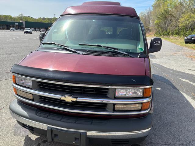 Used 1999 Chevrolet Express 1500 w/ Convenience Pkg image 2
