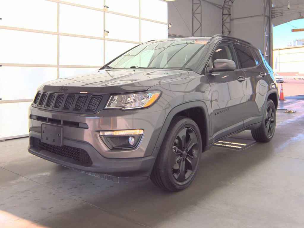 Used 2019 Jeep Compass Altitude image 1