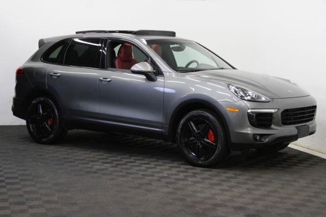 Used 2015 Porsche Cayenne S AWD/4WD image 5