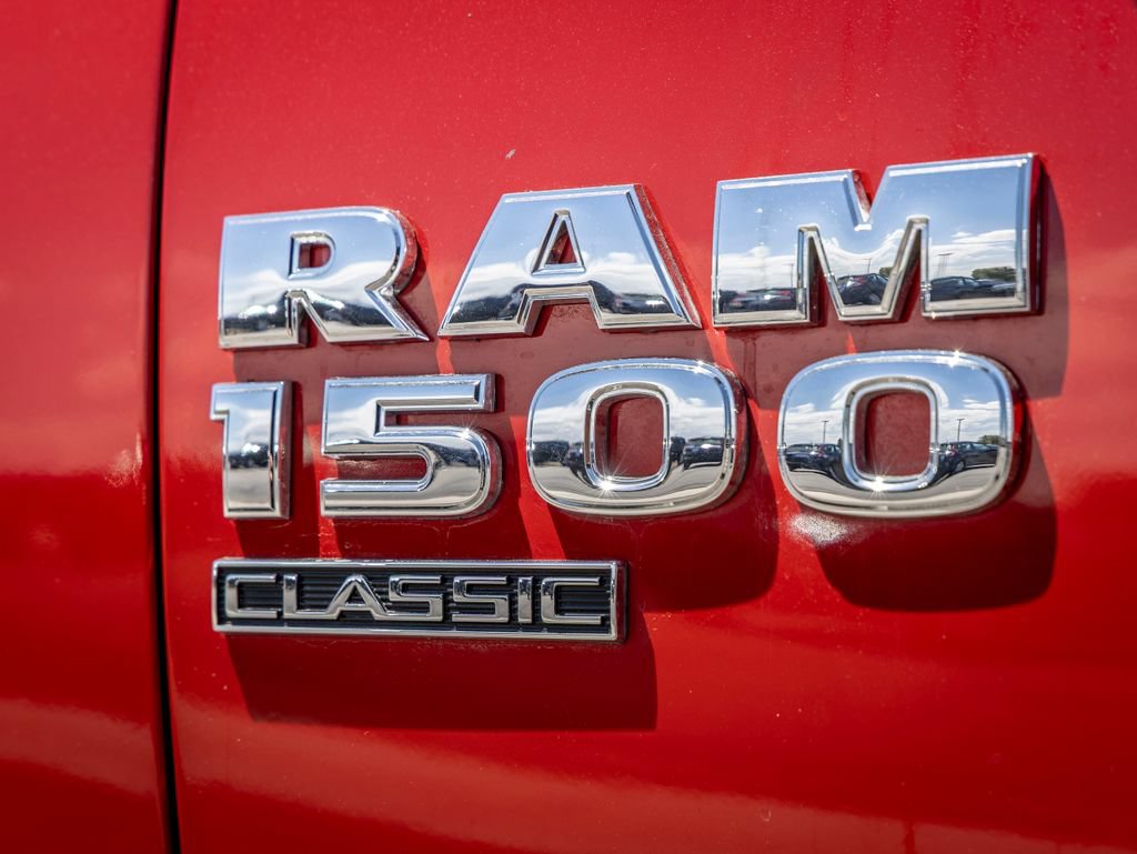 Used 2021 RAM 1500 Classic SLT AWD/4WD image 12