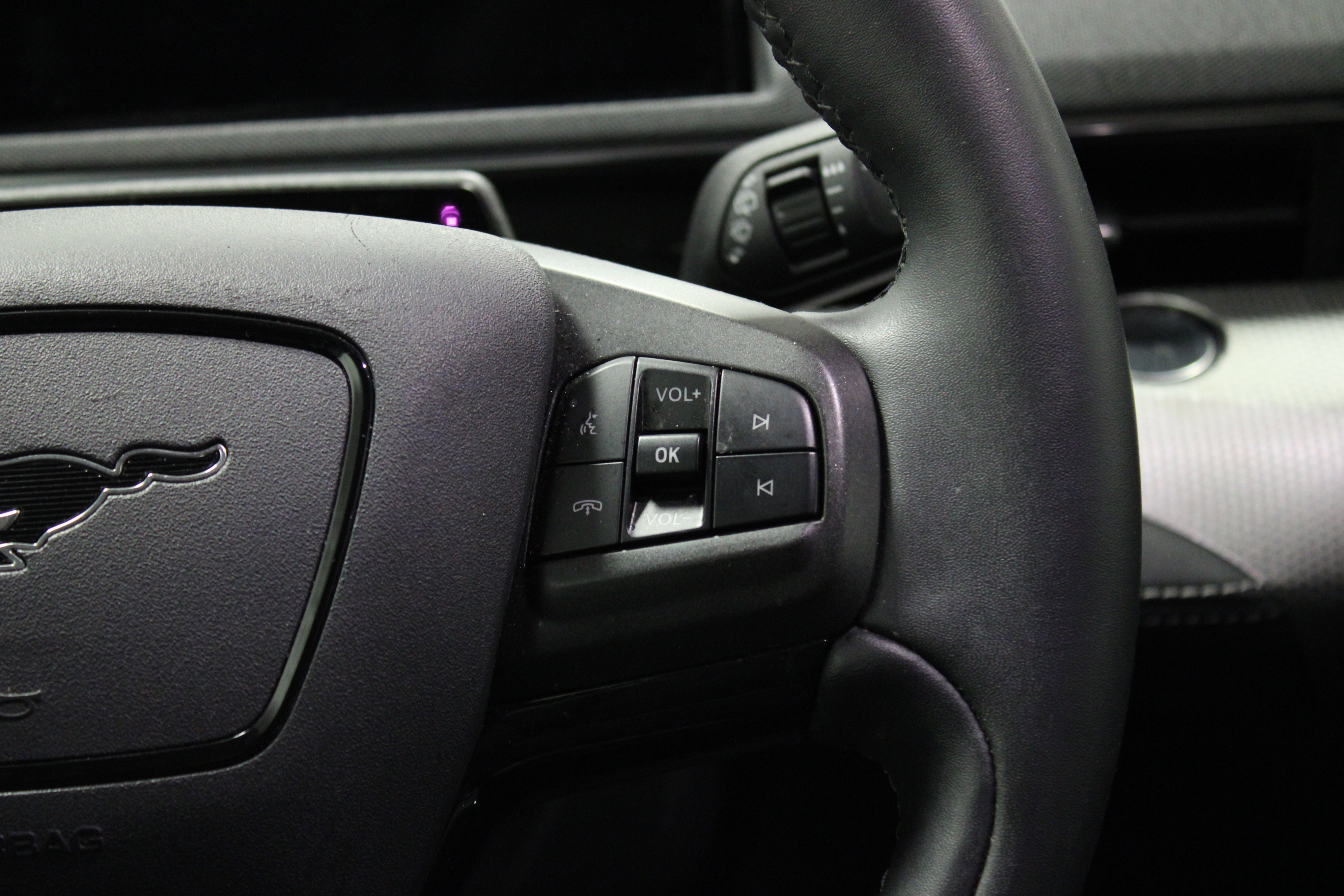 Used 2023 Ford Mustang Mach-E Select image 22