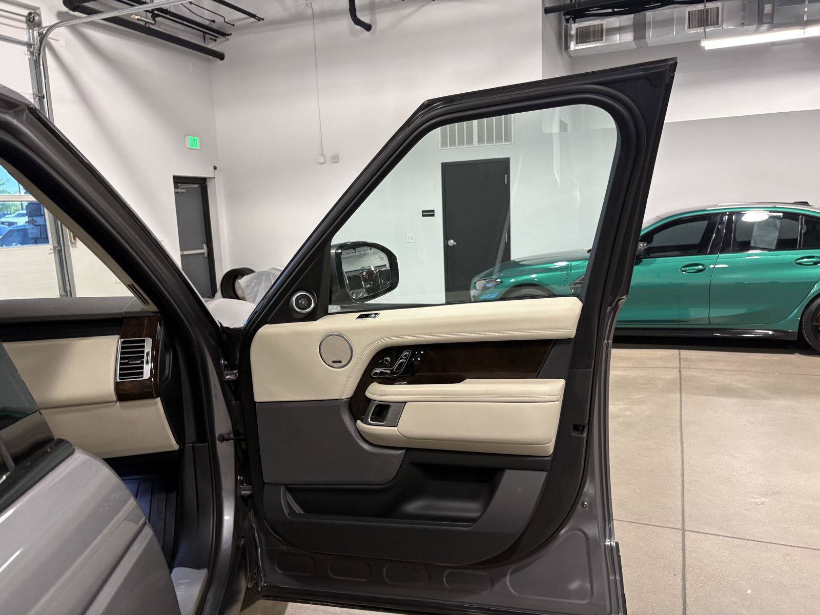 Used 2020 Land Rover Range Rover HSE AWD/4WD image 48