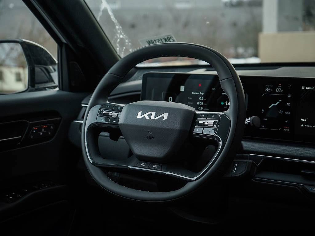 New 2026 Kia EV9 GT-Line AWD/4WD image 17