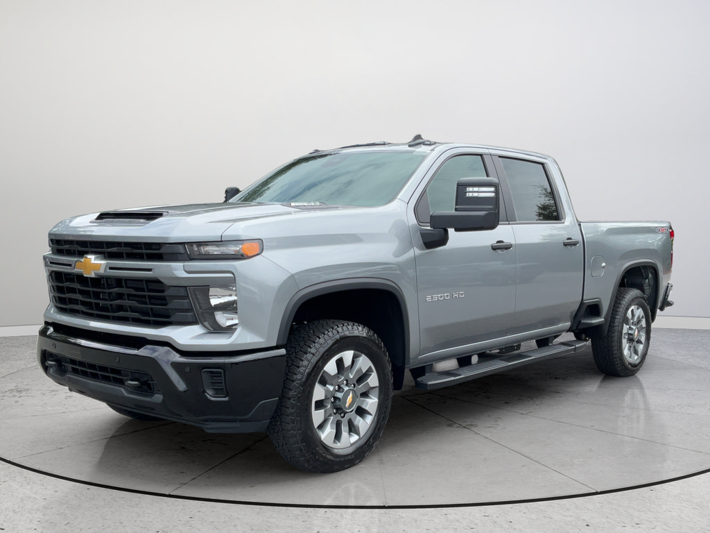 New 2026 Chevrolet Silverado 2500 Custom w/ Custom Value Package AWD/4WD image 3