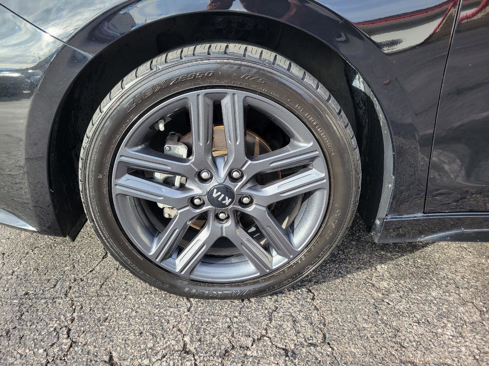 Used 2021 Kia Forte GT-Line image 12