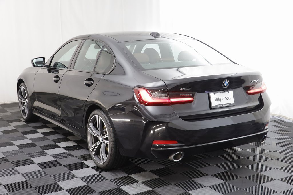 Certified 2023 BMW 330i xDrive Sedan w/ Premium Package image 16