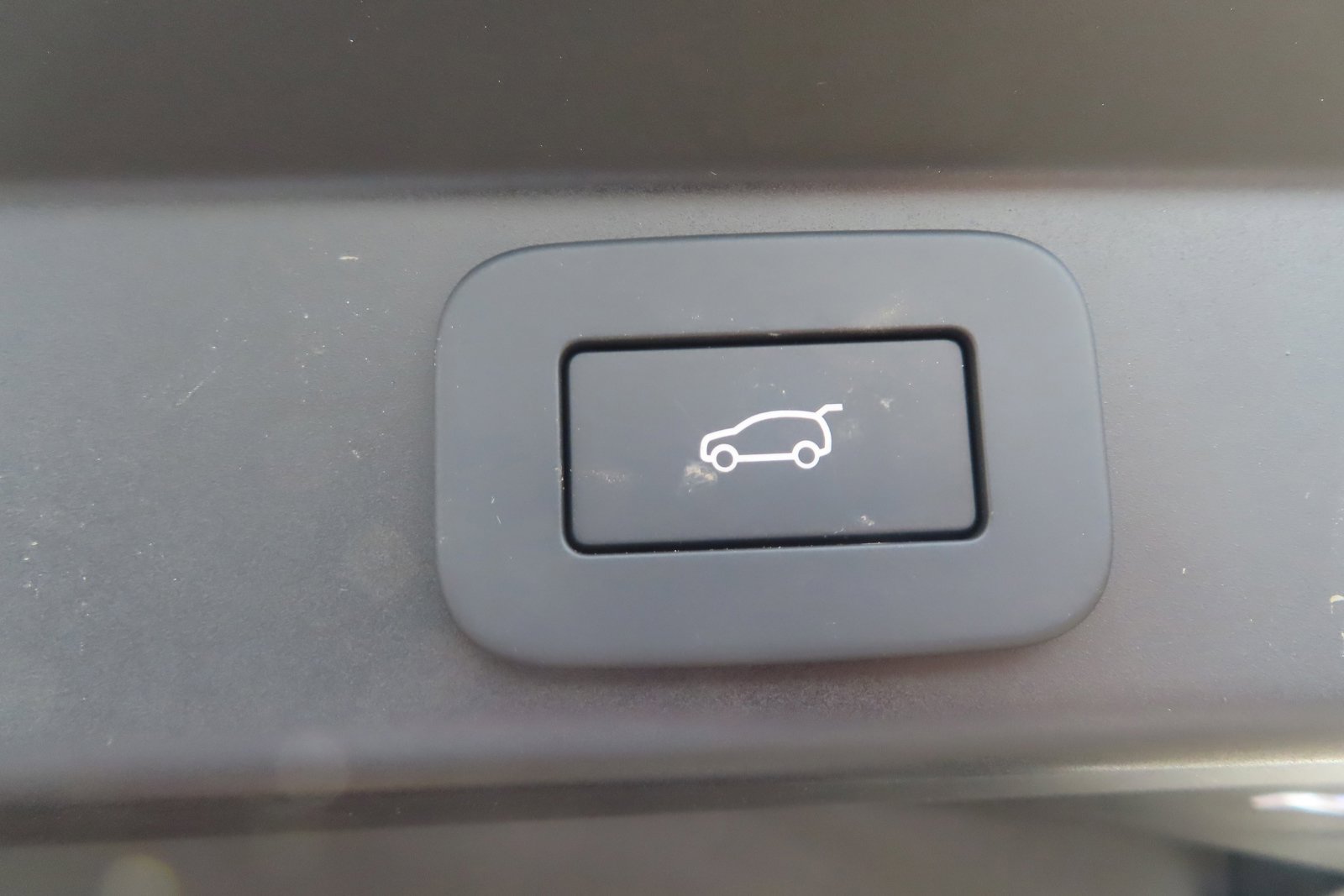 New 2024 Land Rover Range Rover Sport SV Edition One Carbon Bronze image 25