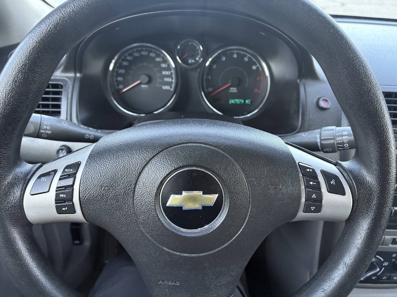 Used 2009 Chevrolet Cobalt LS w/ Protection Package FWD image 22