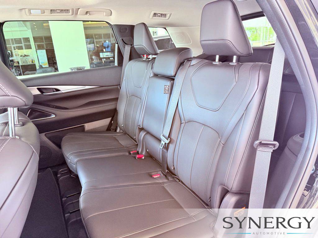 New 2027 INFINITI QX60 Luxe w/ Cargo Package AWD/4WD image 30