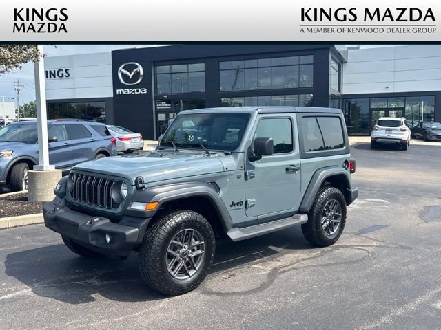 Used 2025 Jeep Wrangler Sport AWD/4WD video 1