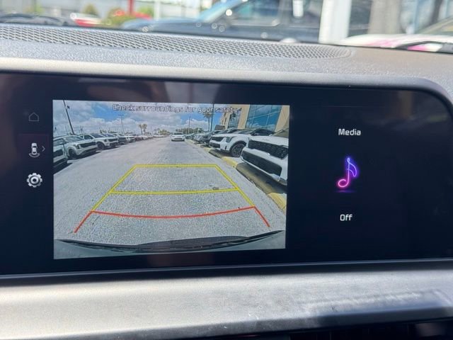 Certified 2024 Kia Seltos EX FWD image 19