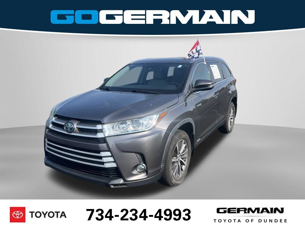 Used 2019 Toyota Highlander XLE AWD/4WD image 1