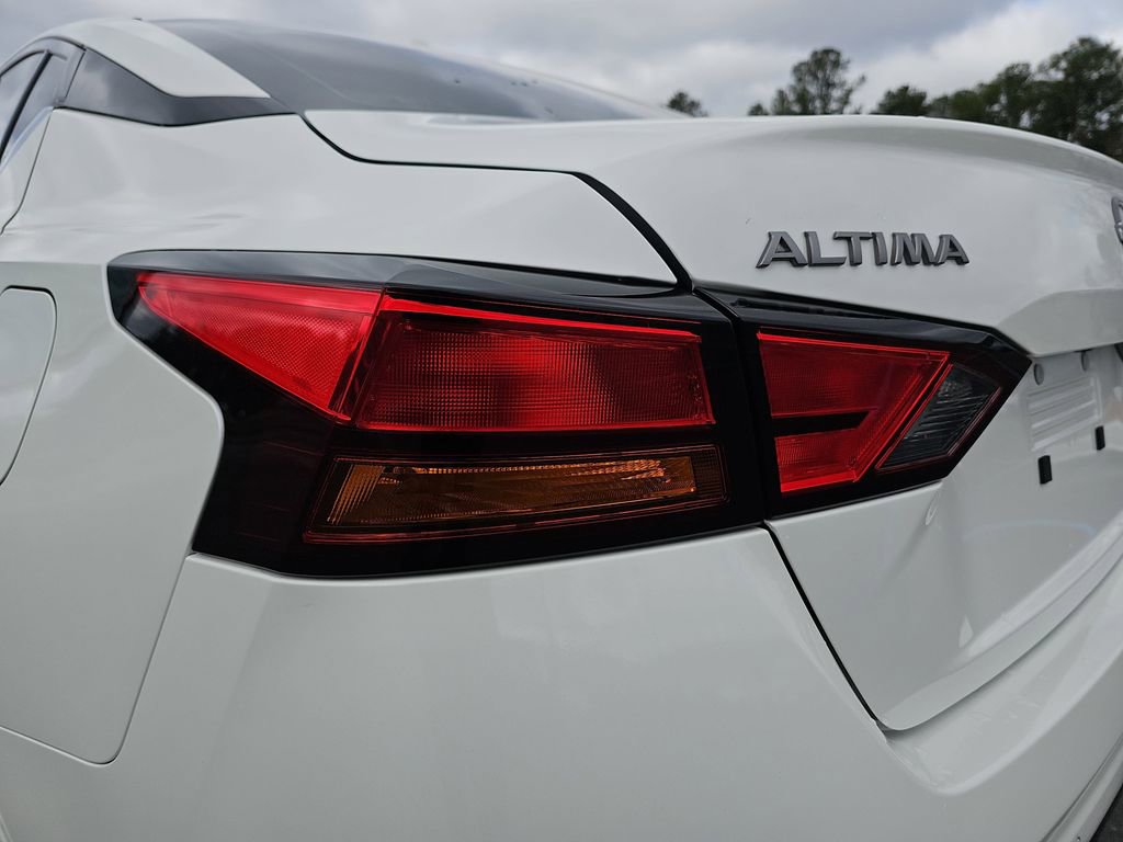 Used 2024 Nissan Altima 2.5 SR w/ SR Premium Package image 37