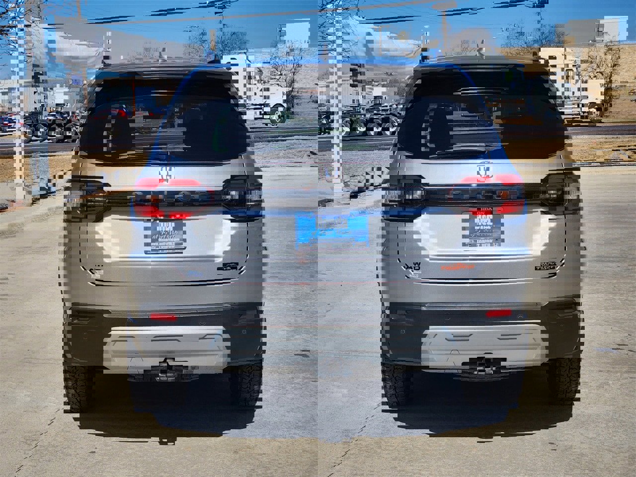 Certified 2025 Honda Pilot TrailSport image 6