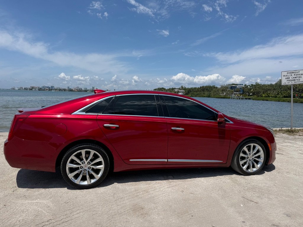 Used 2015 Cadillac XTS Luxury w/ Driver Awareness Package FWD image 8