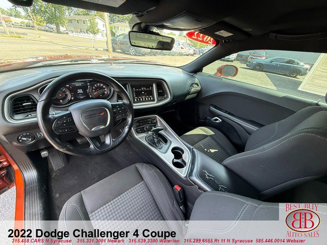 Used 2022 Dodge Challenger SXT w/ Blacktop Package AWD/4WD image 13