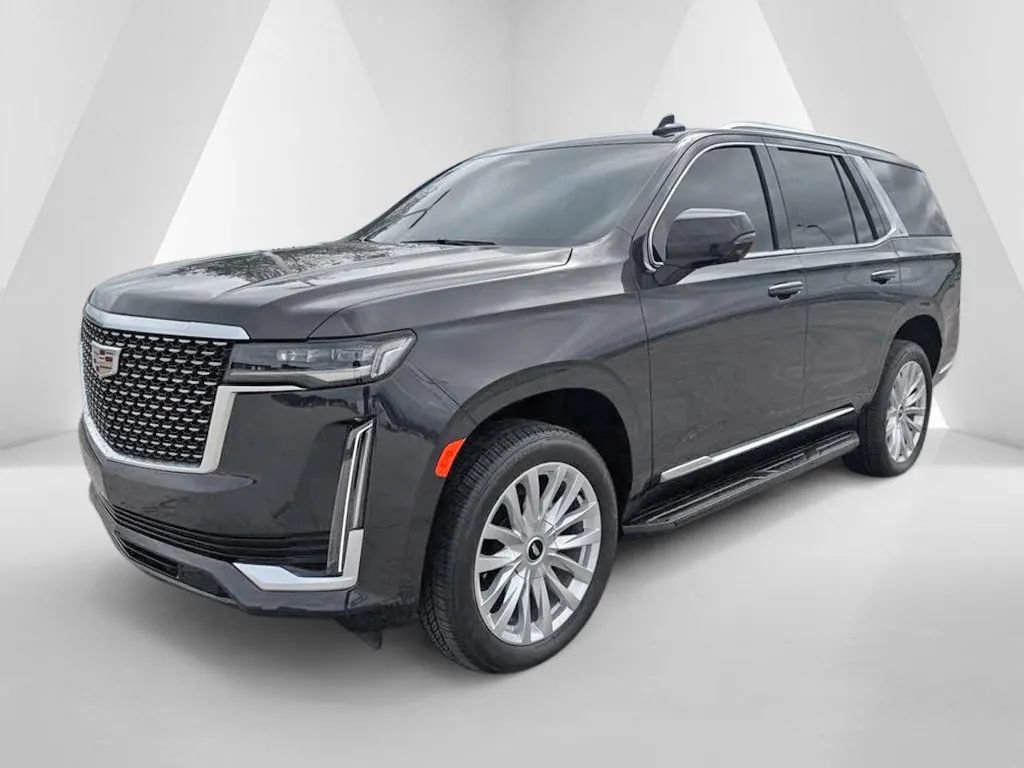 Used 2024 Cadillac Escalade Luxury AWD/4WD image 4