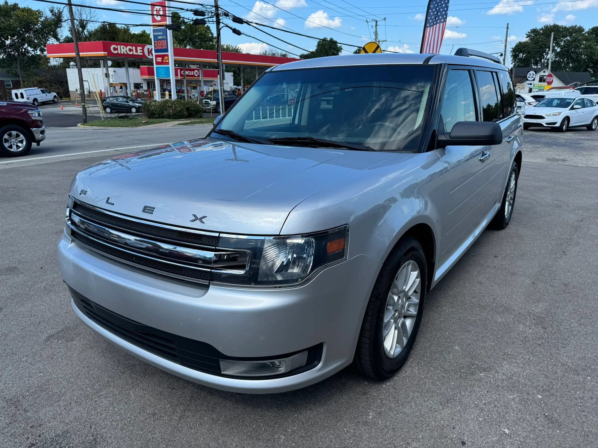 Used 2018 Ford Flex SEL w/ Equipment Group 202A AWD/4WD image 3