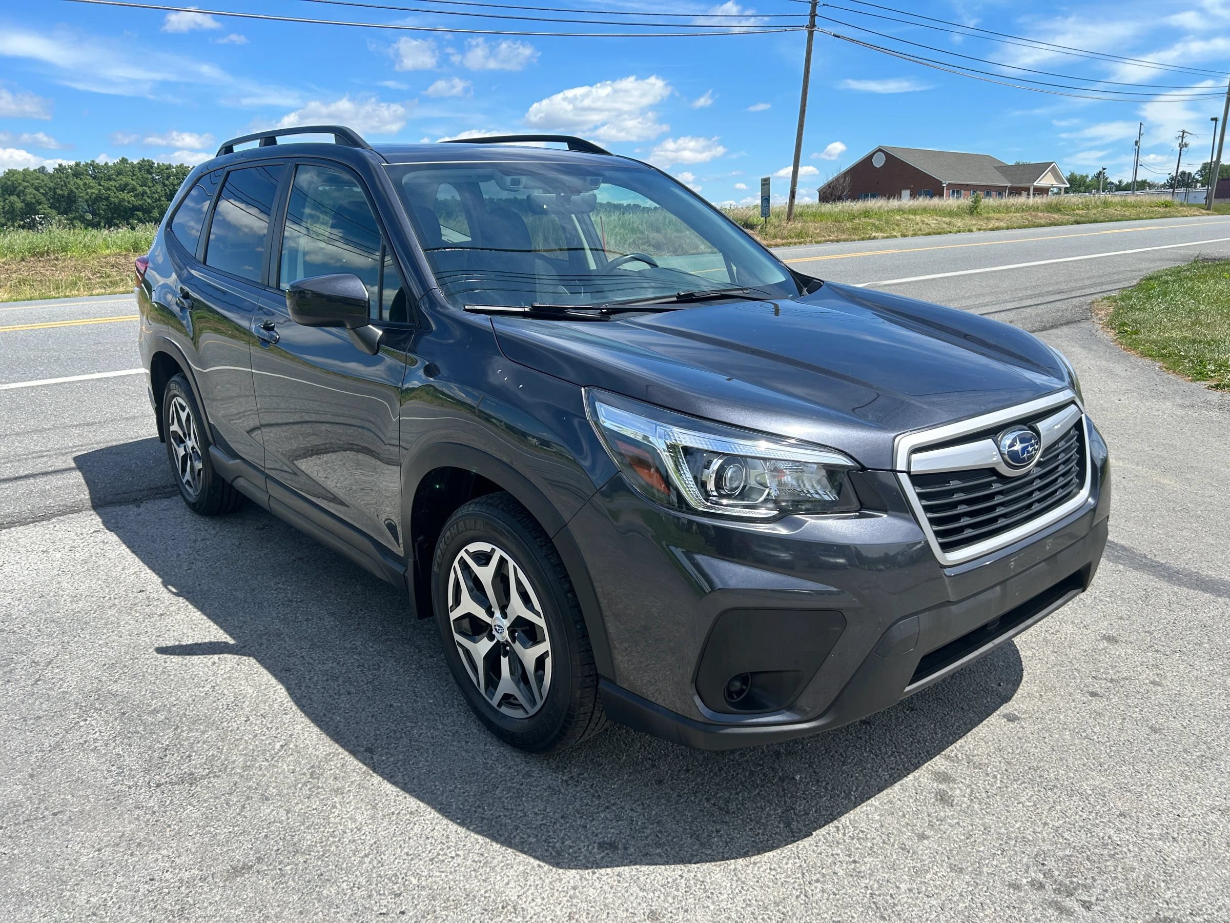 Used 2019 Subaru Forester Premium w/ All-Weather Package AWD/4WD image 3