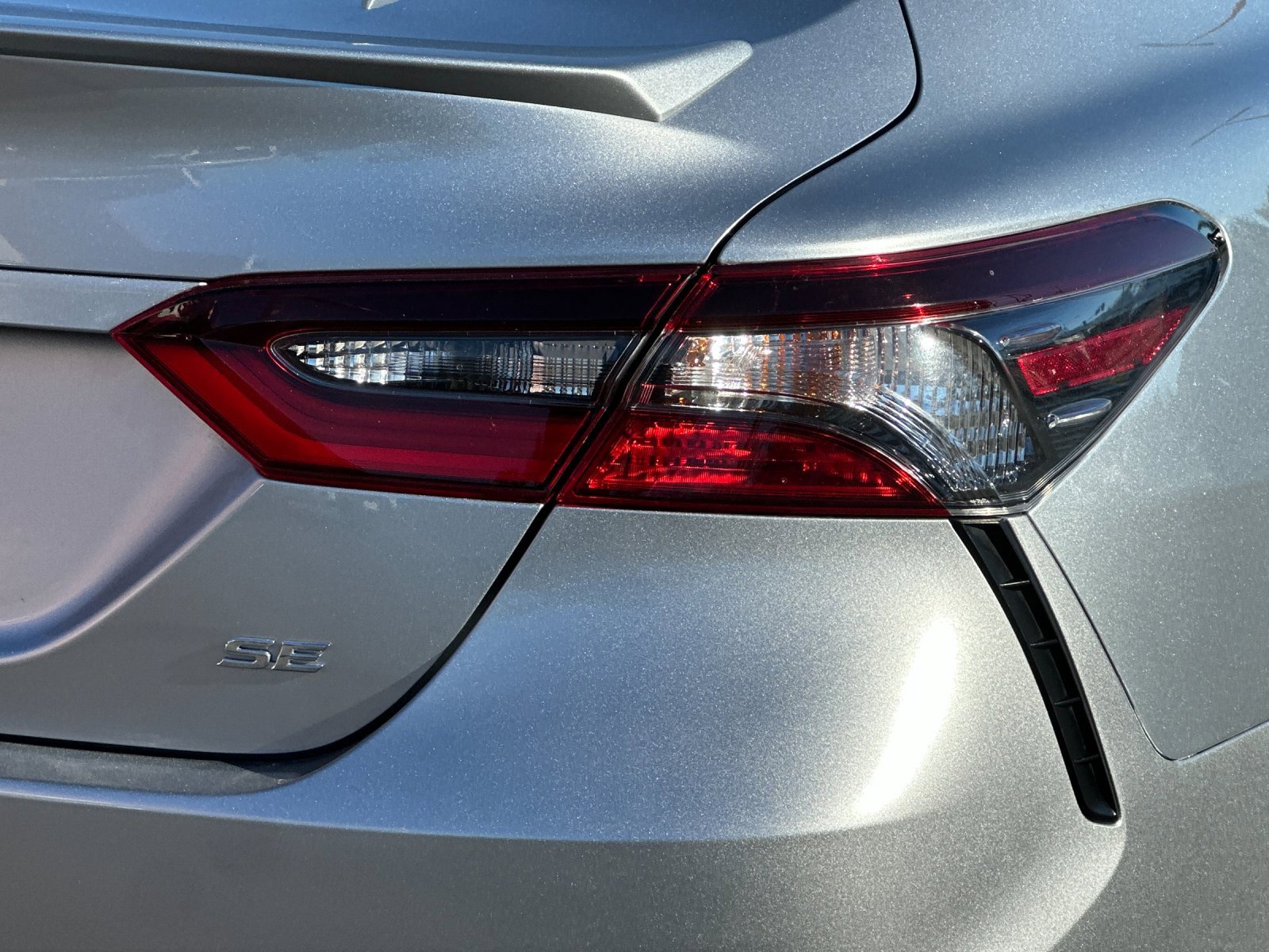 Used 2024 Toyota Camry SE image 23