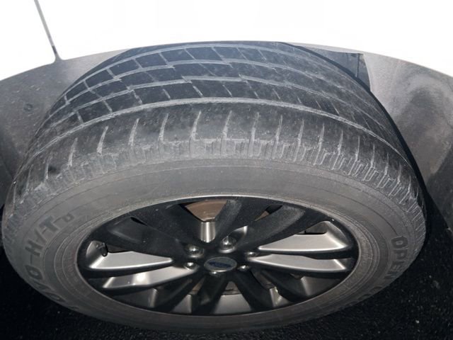 Used 2019 Ford Expedition Limited image 4