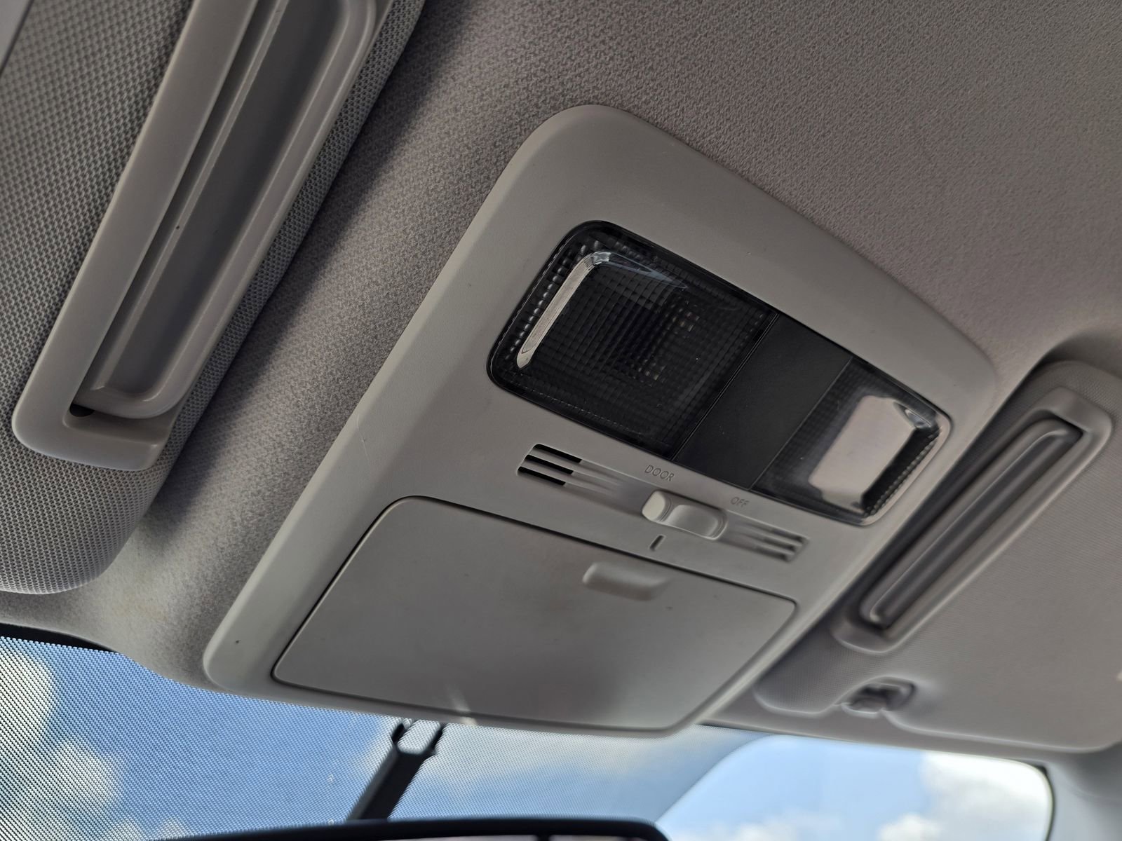 Used 2016 Subaru Forester 2.5i w/ Alloy Wheel Package image 27