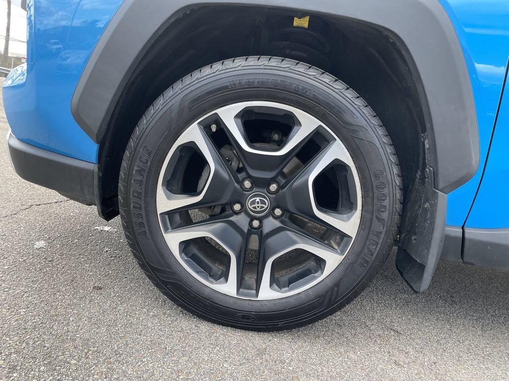 Used 2019 Toyota RAV4 Adventure w/ All Weather Liner Package AWD/4WD image 9