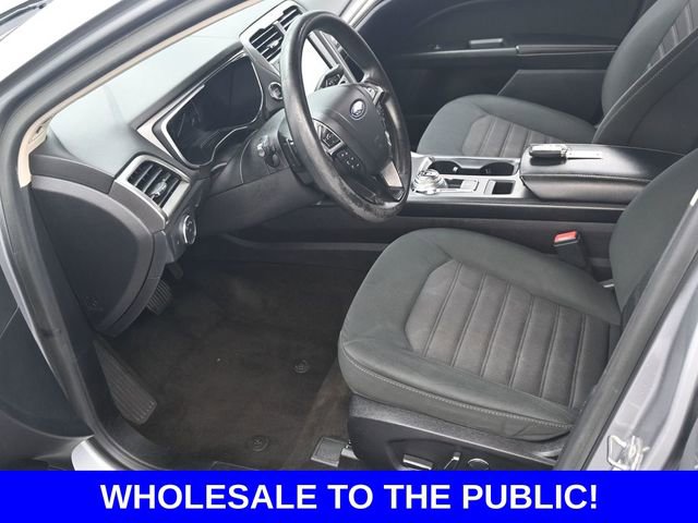 Used 2020 Ford Fusion SE image 14