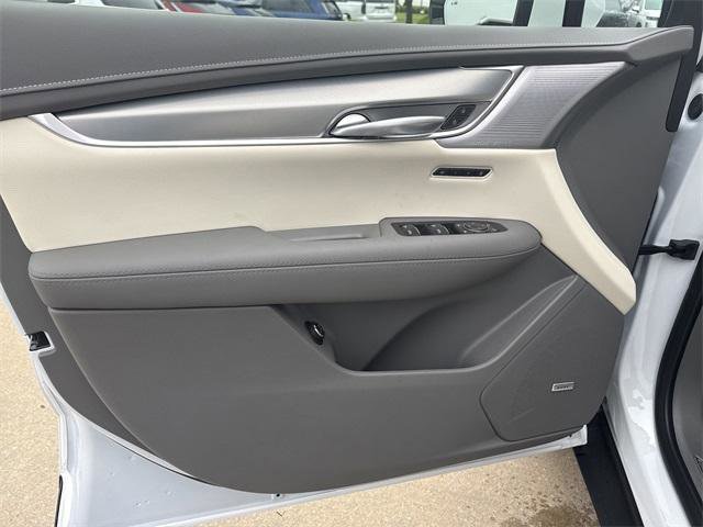 New 2025 Cadillac XT5 Premium Luxury w/ Technology Package image 10