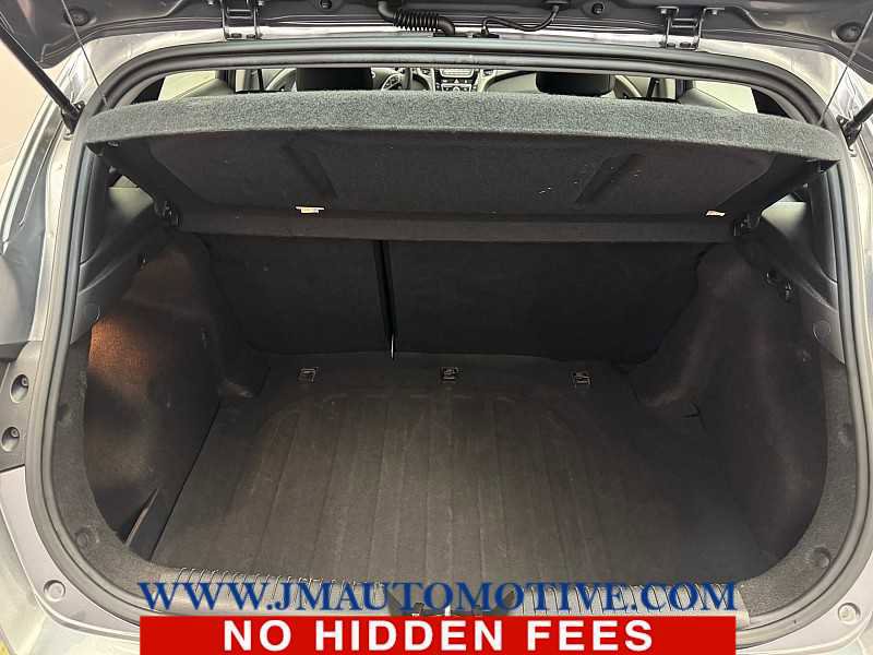 Used 2016 Hyundai Elantra GT image 16