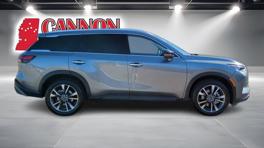 Used 2023 INFINITI QX60 Luxe w/ Cargo Package image 4
