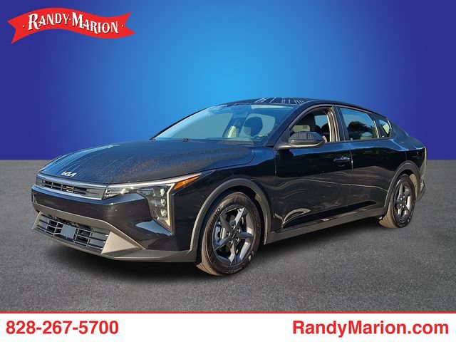 Used 2025 Kia K4 FWD image 1