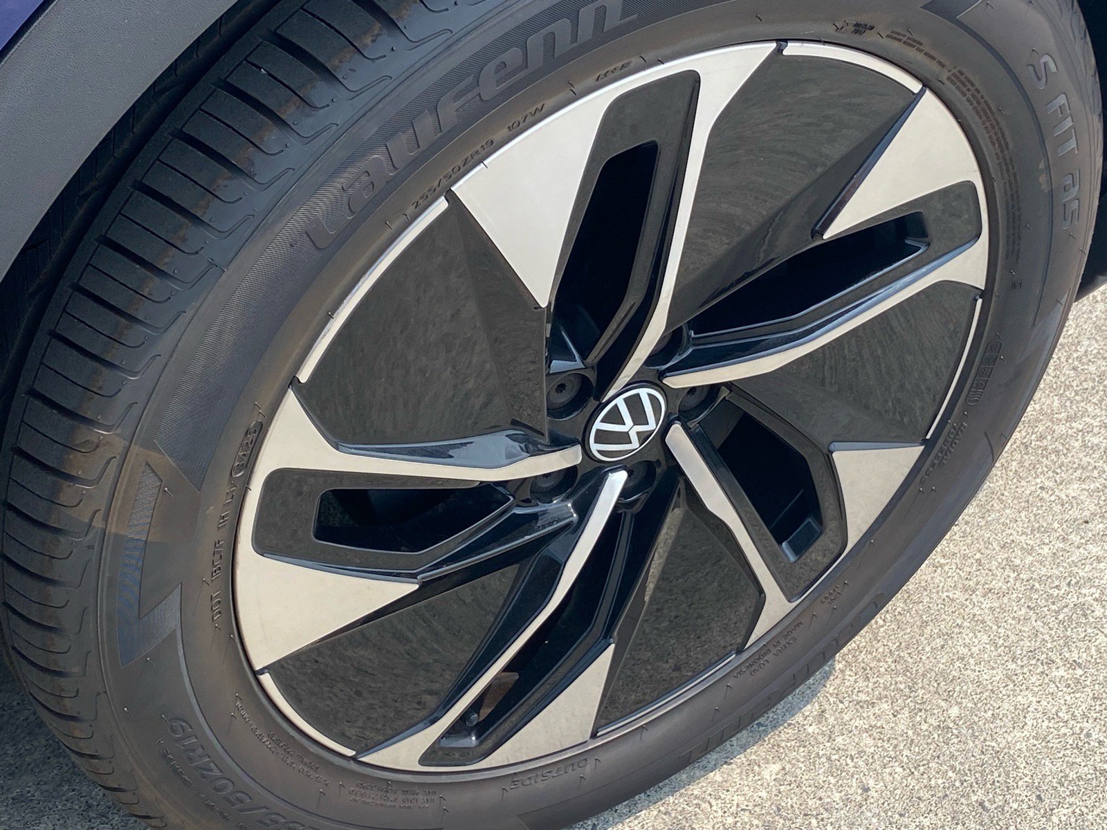 Certified 2022 Volkswagen ID.4 Pro S RWD image 22