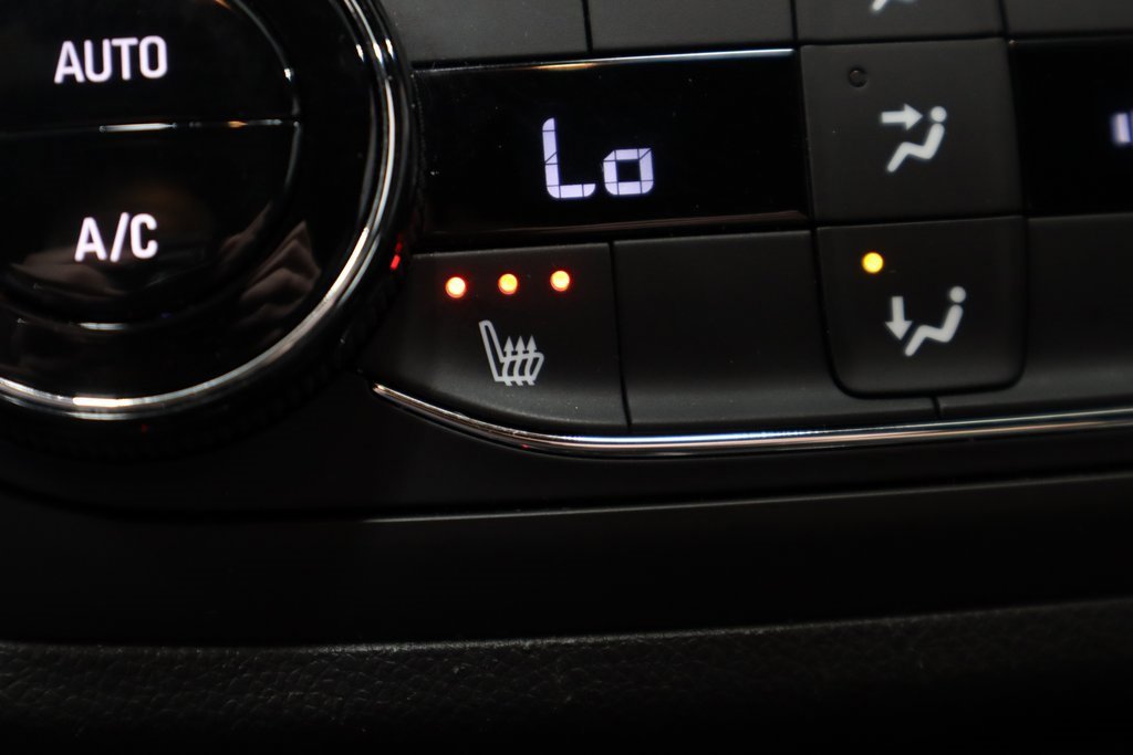 Used 2024 Buick Envista Preferred w/ Convenience I Package image 32