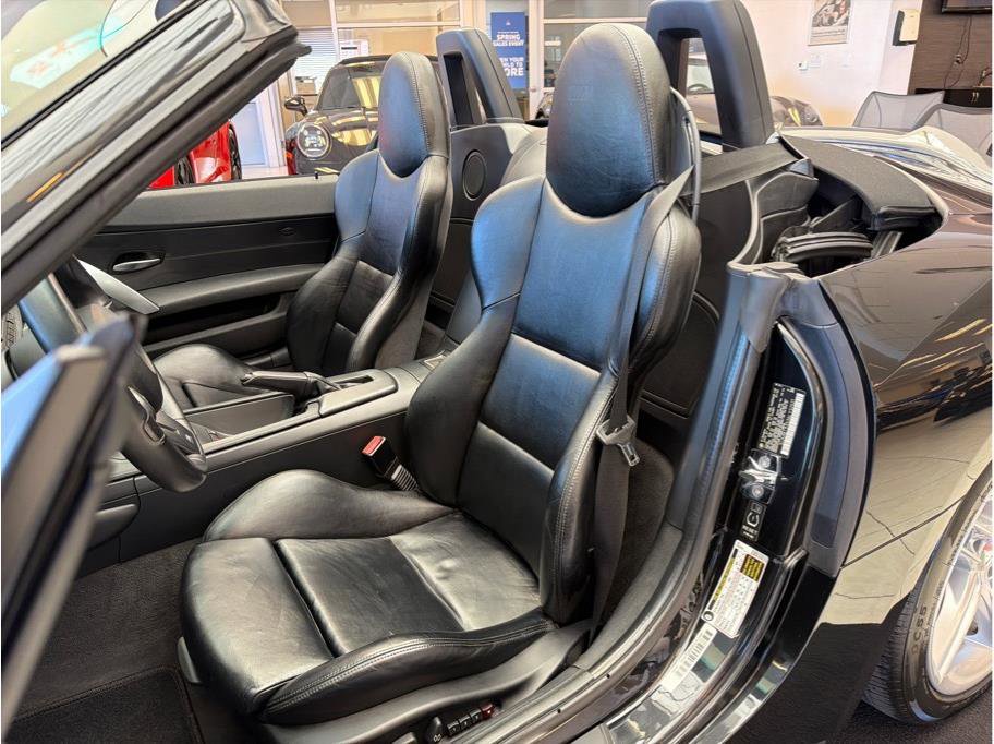 Used 2006 BMW M Roadster RWD image 10